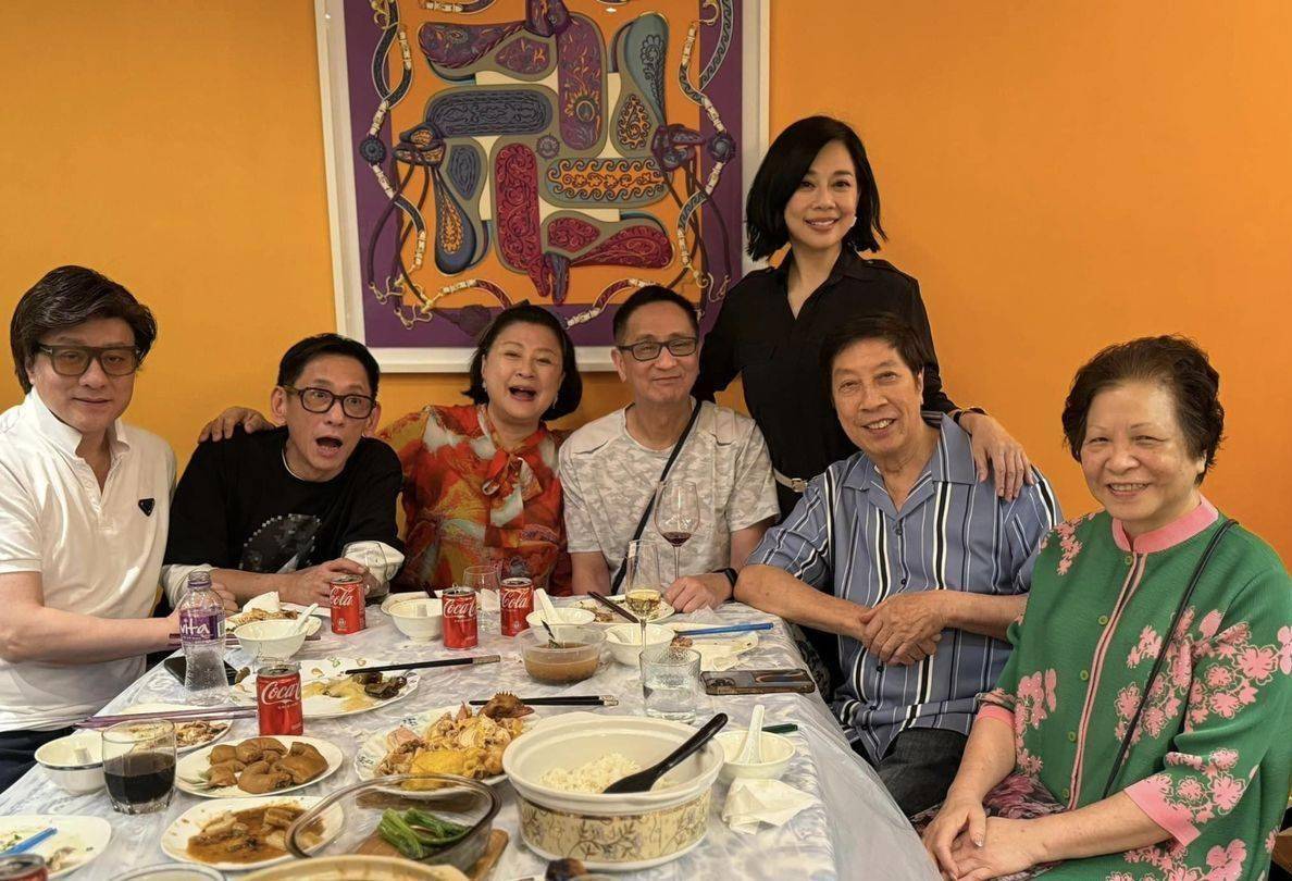 原創香港資深女星時隔多年重回TVB，曾為兒子怒懟前東家，事業巔峰為丈夫移民