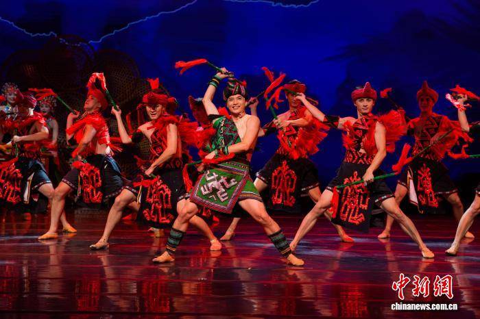 原創舞蹈詩《共同家園》海口開演