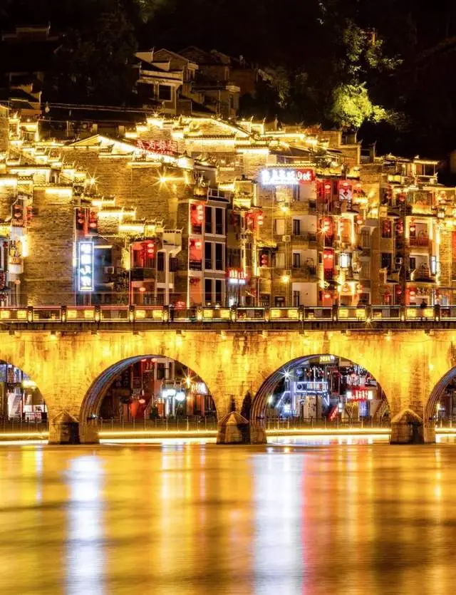 貴州旅遊，免費的鎮遠古鎮攻略！