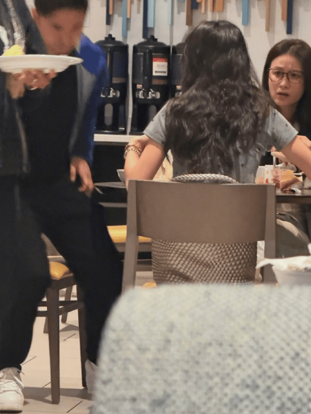 葉一茜田亮帶女兒現身美國 疑似為森碟留學做準備