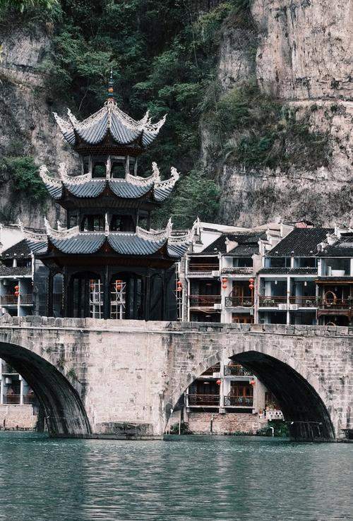 貴州旅遊，免費的鎮遠古鎮攻略！