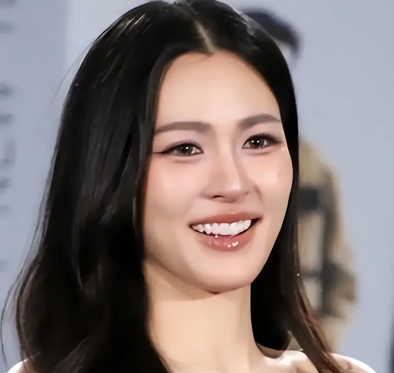 原創2026全球最美女性榜單來了，31歲鄺玲玲斬獲桂冠，符合你審美嗎