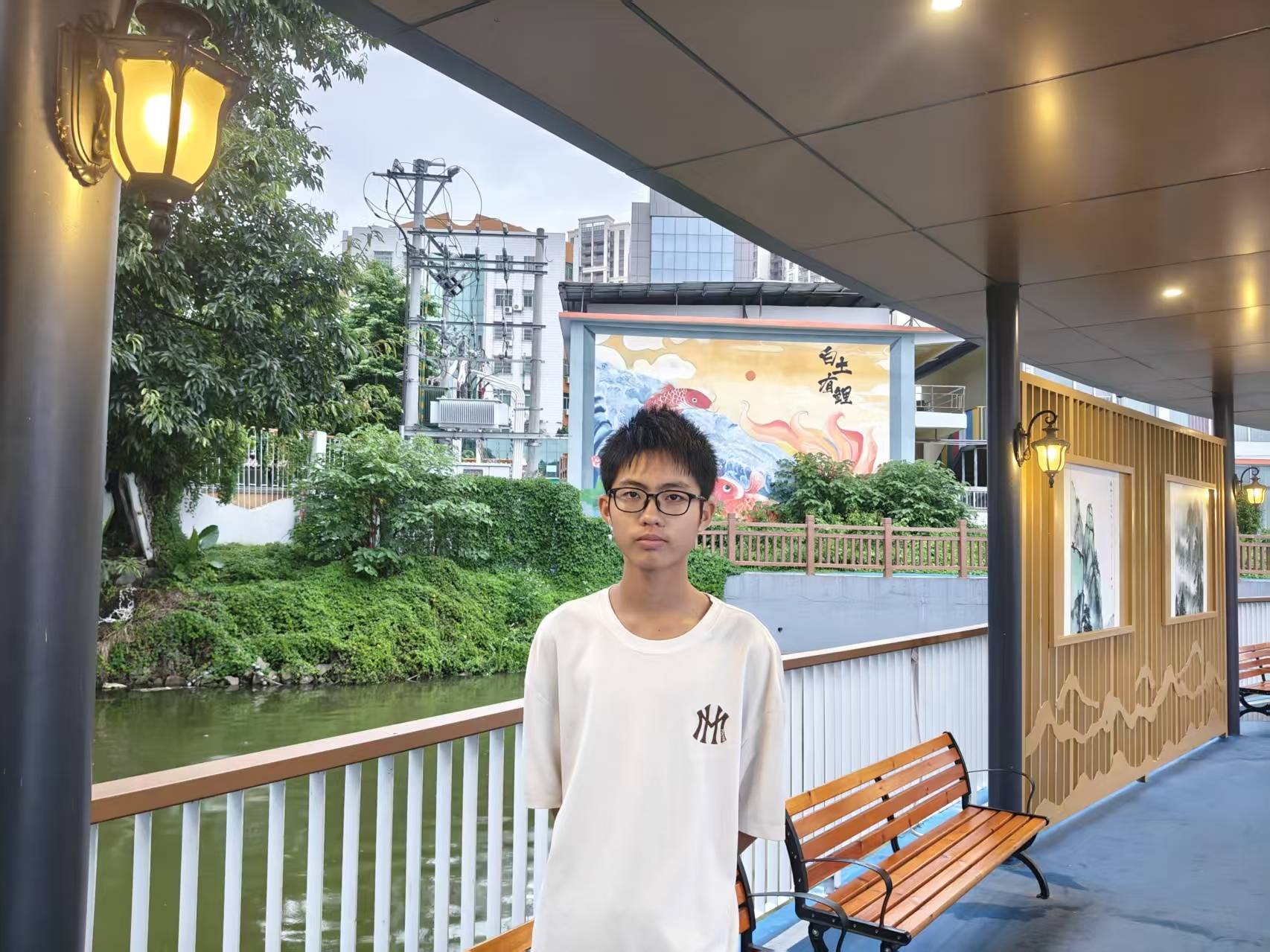 高要區白土鎮初級中學梁凌鋒：於方法之中，尋學習之樂