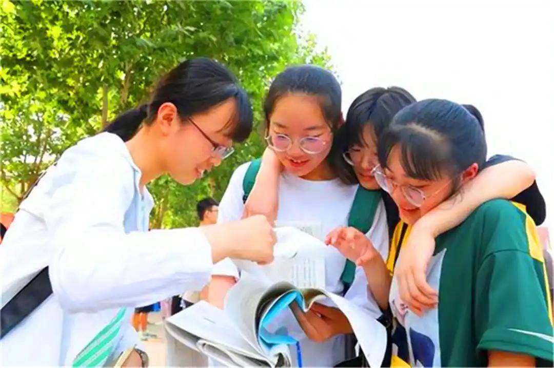 原創大學生每月生活費該給多少 家長看這篇就夠了