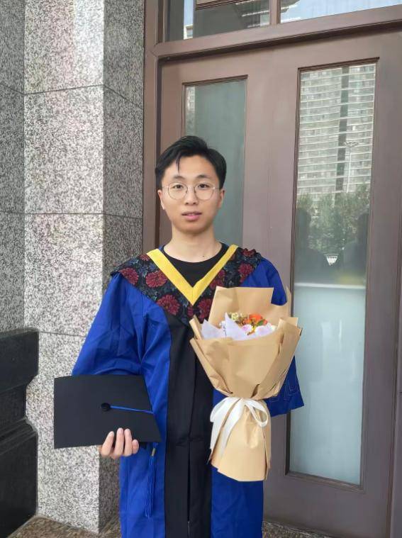 原創西安電子科技大學27歲研究生譚子航去世，確診僅1個月，原因惋惜