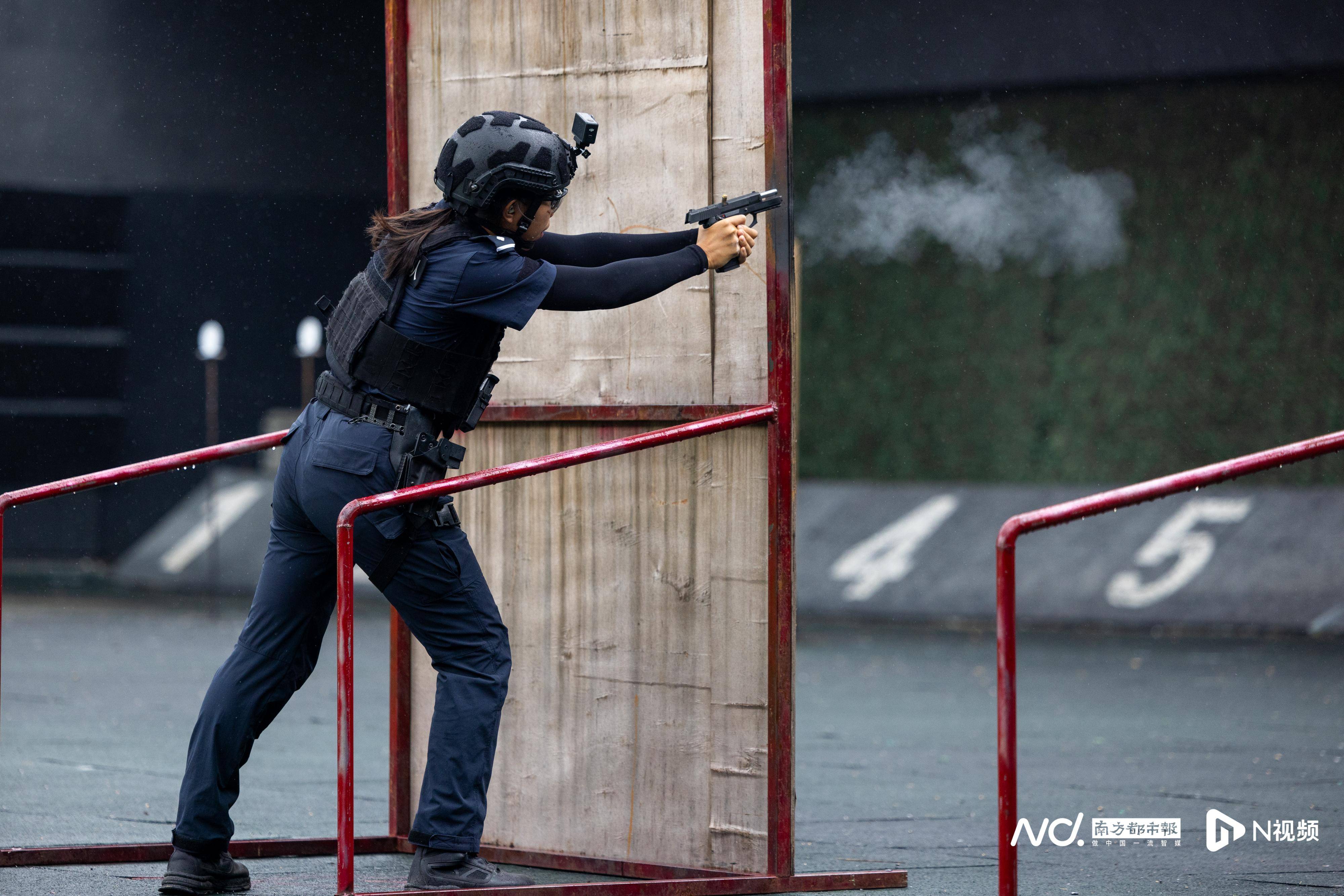 多圖直擊廣州巡特警技能競賽：民警比拼快速射擊、極限越障等