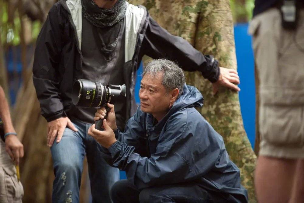 李安執導新片《金山》殺青 聚焦美國“淘金熱”兩個華人移民孤兒的故事