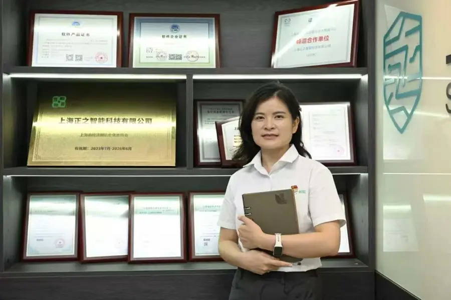“邊幹邊學”走出別樣成才路，上海開放大學在讀生深耕保租房智慧科創新賽道
