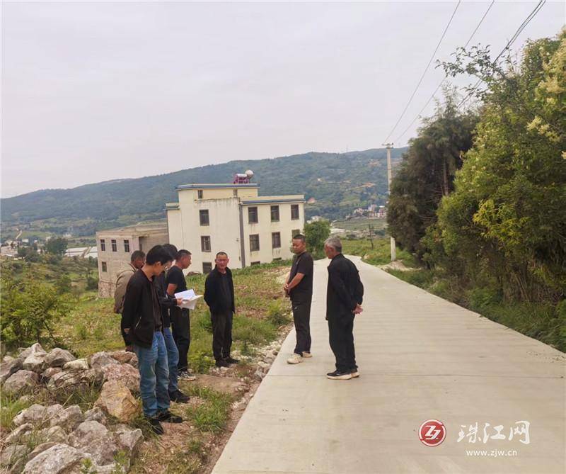 油房移民村：告別“爛泥路”，迎來“幸福路”