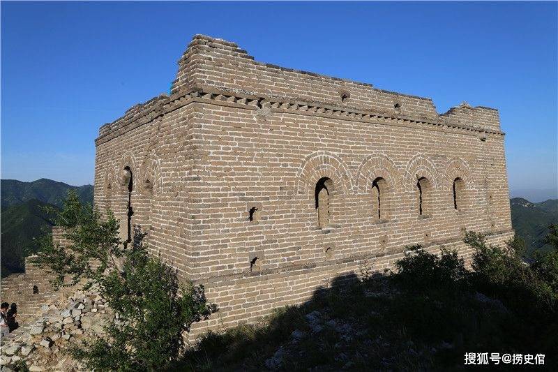 原創北京延慶長城敵樓，屬原始明長城遺存，為紀念剿匪中箭的將軍百姓起名將軍樓