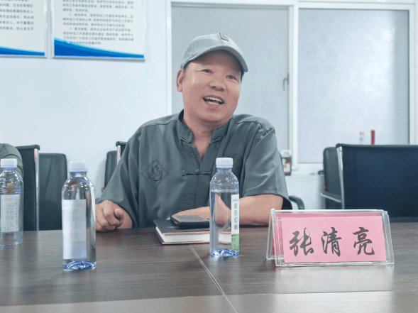 原創戴慶學詩歌創作座談會在河北金薯農業科技有限公司舉行