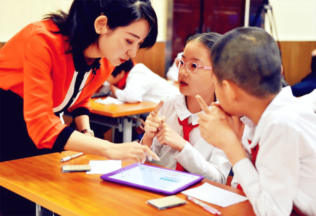 很多小學老師的“愛心”，正在悄悄毀掉學生