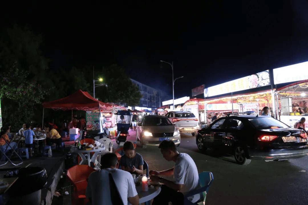黃果樹美食手冊｜本地人從早吃到晚！