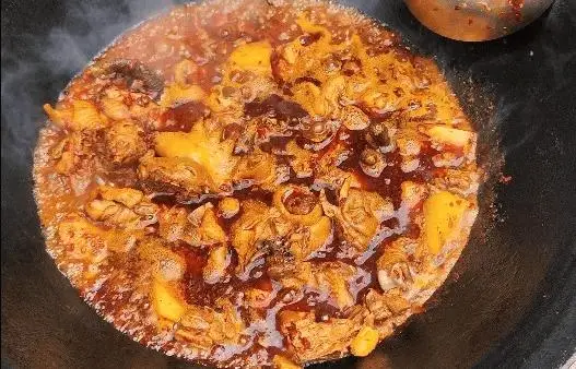 黃果樹美食手冊｜本地人從早吃到晚！